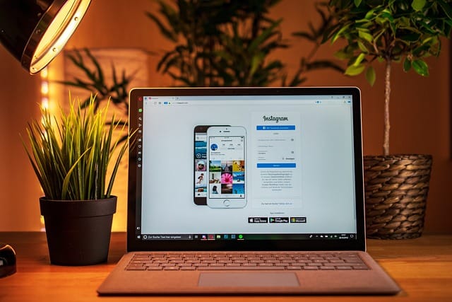 How To Use Facebook Marketing To Your Advantage how to use facebook marketing to your advantage 1